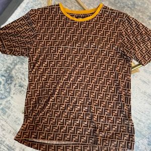 MENS FENDI T SHIRT